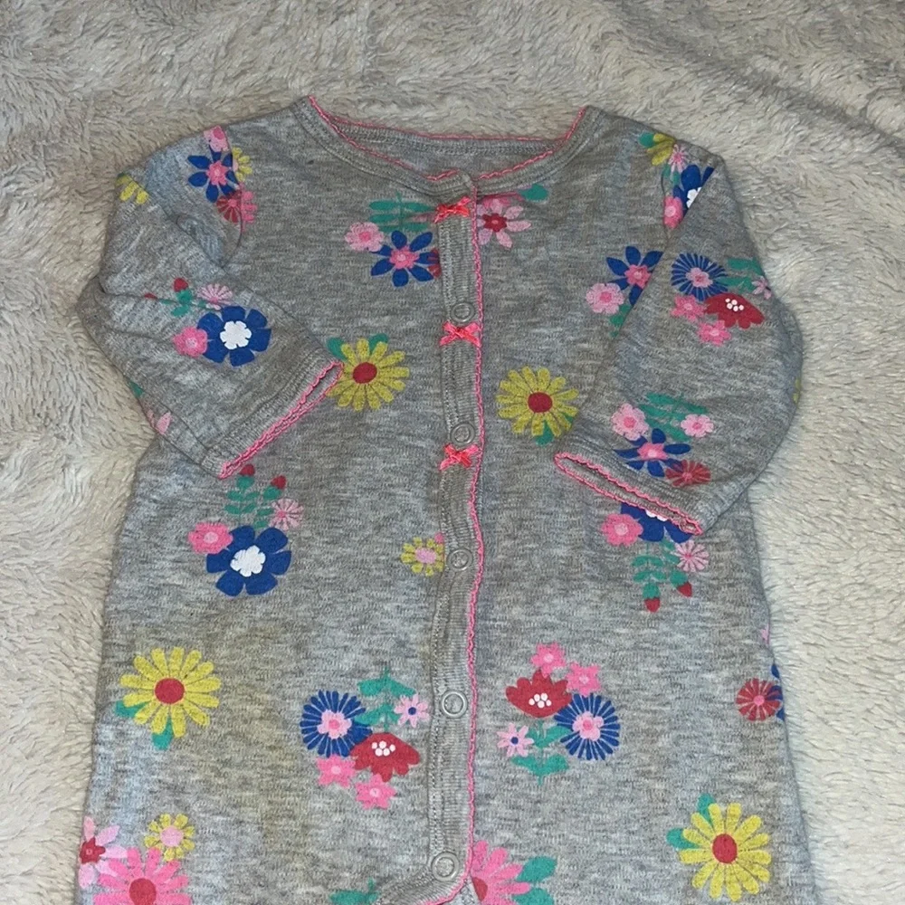 (2 for $10) carters floral footie/ sleeper - Picture 2 of 4